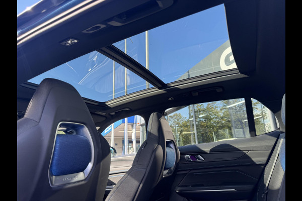 Lynk & Co 01 1.5 Orig NL|MY23|Zwarte hemel|Rolhoes|360 camera|Snelladen Lynk & Co 01 1.5 Orig NL|MY23|Zwarte hemel|Rolhoes|360 camera|Snelladen