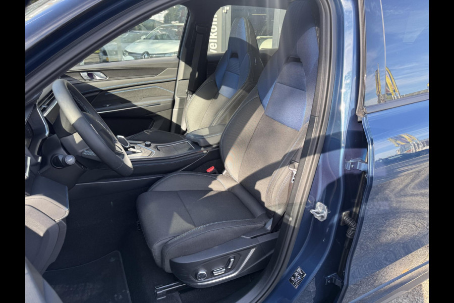 Lynk & Co 01 1.5 Orig NL|MY23|Zwarte hemel|Rolhoes|360 camera|Snelladen Lynk & Co 01 1.5 Orig NL|MY23|Zwarte hemel|Rolhoes|360 camera|Snelladen