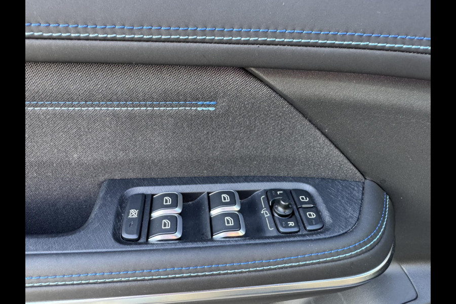 Lynk & Co 01 1.5 Orig NL|MY23|Zwarte hemel|Rolhoes|360 camera|Snelladen Lynk & Co 01 1.5 Orig NL|MY23|Zwarte hemel|Rolhoes|360 camera|Snelladen