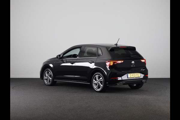 Volkswagen Polo 1.0 TSI R-Line 95 pk Automaat (DSG) | Verlengde garantie | Navigatie | Parkeersensoren | Achteruitrijcamera | Stoelverwarming | R-Line |