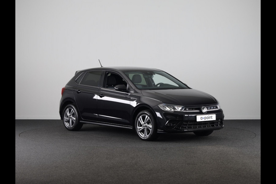 Volkswagen Polo 1.0 TSI R-Line 95 pk Automaat (DSG) | Verlengde garantie | Navigatie | Parkeersensoren | Achteruitrijcamera | Stoelverwarming | R-Line |