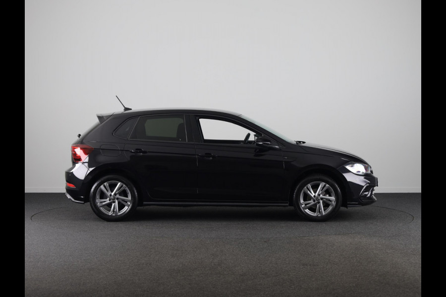 Volkswagen Polo 1.0 TSI R-Line 95 pk Automaat (DSG) | Verlengde garantie | Navigatie | Parkeersensoren | Achteruitrijcamera | Stoelverwarming | R-Line |