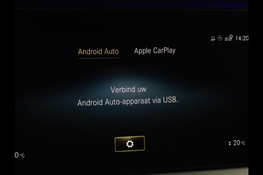 Mercedes-Benz E-Klasse 300de 4Matic AMG Night | Panoramadak | Trekhaak | Stoelverwarming | 360 camera | Adaptive cruise | Leder/Alcantara | Burmeseter | Matrix LED | Navigatie