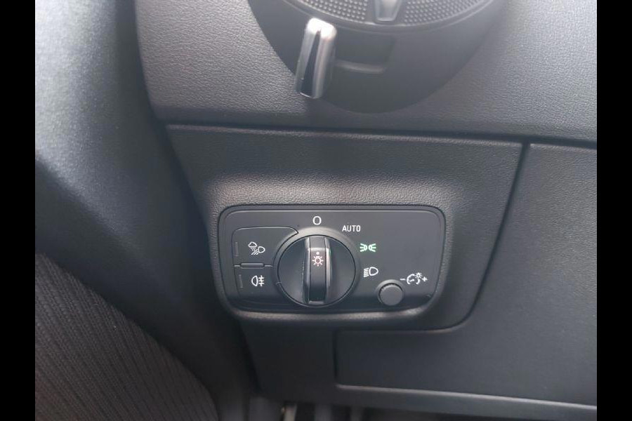 Audi TT 40 TFSI Pro Line Plus S-Tronic/Autom.,Virtueel/ Navigatie,stoelverwarming,parkeersensoren,