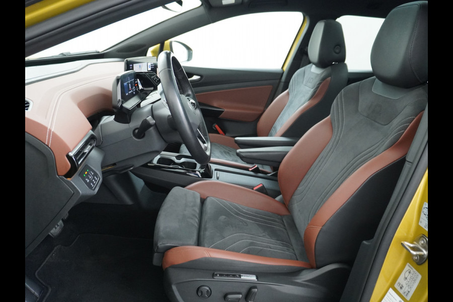 Volkswagen ID.4 Pro Max 77kWh Ergo-Active Elek. Stoelen Memory Leer/Alcantara Trekhaak Warmtepomp Panoramadak Head-Up 360°Camera Apple Carplay A Adap.Cruise Elek.Achterklep Stoel+Stuurverwarming DAB Keyless Advanced 1e Eigenaar Origineel Nederlandse Auto Zeer Compleet!