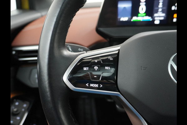 Volkswagen ID.4 Pro Max 77kWh Ergo-Active Elek. Stoelen Memory Leer/Alcantara Trekhaak Warmtepomp Panoramadak Head-Up 360°Camera Apple Carplay A Adap.Cruise Elek.Achterklep Stoel+Stuurverwarming DAB Keyless Advanced 1e Eigenaar Origineel Nederlandse Auto Zeer Compleet!