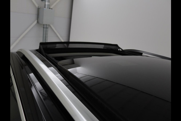 Škoda Superb 1.4 TSI iV Laurin & Klement | Panoramadak | Leder | Adaptive cruise | Canton Sound | Stoelverwarming | Standkachel | Carplay | Camera | Full LED | Memory