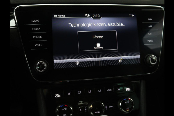 Škoda Superb 1.4 TSI iV Laurin & Klement | Panoramadak | Leder | Adaptive cruise | Canton Sound | Stoelverwarming | Standkachel | Carplay | Camera | Full LED | Memory