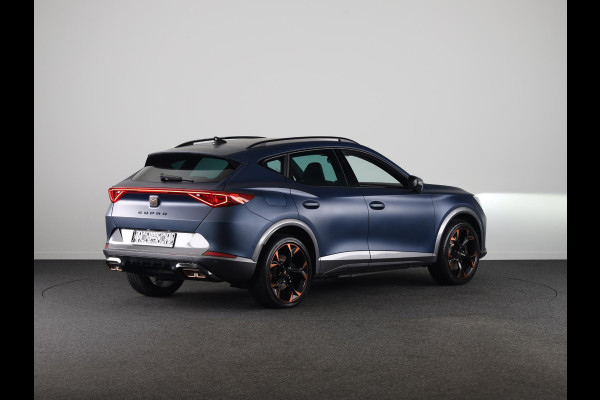 CUPRA Formentor 1.4 e-Hybrid VZ Performance 245pk | Trekhaak | Parkeercamera | Adaptieve cruise controle | Elektrisch verstelbare bestuurderstoel met geheugen