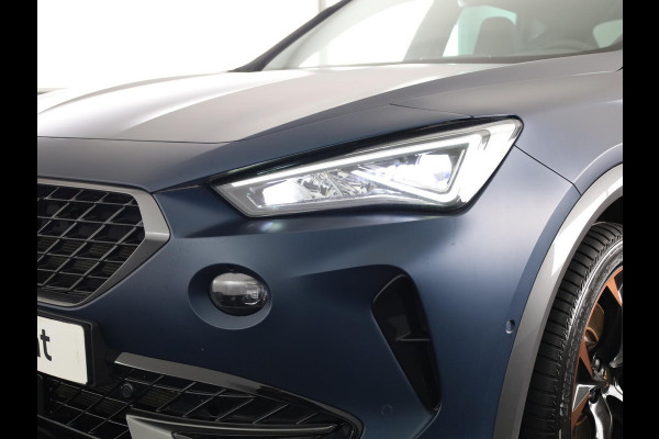 CUPRA Formentor 1.4 e-Hybrid VZ Performance 245pk | Trekhaak | Parkeercamera | Adaptieve cruise controle | Elektrisch verstelbare bestuurderstoel met geheugen