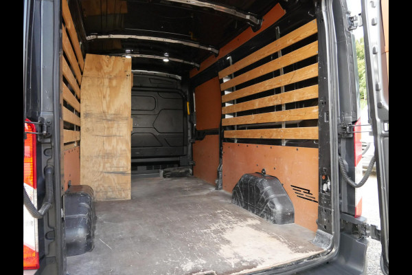 Ford Transit 2.0 TDCI 130PK, L3H2, Trend, Airco