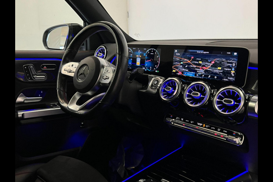 Mercedes-Benz GLB-Klasse 200 / AMG / NL-auto / BTW / Pano / Memory