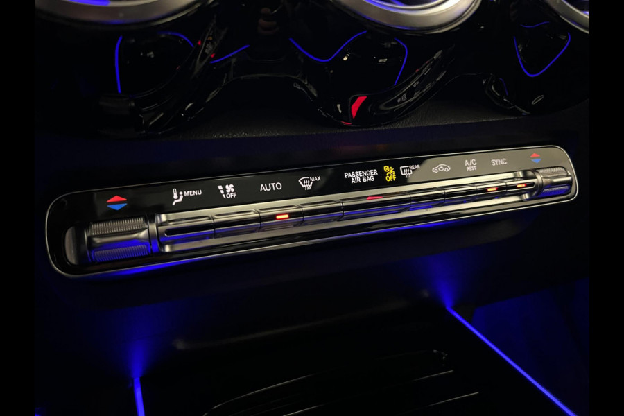 Mercedes-Benz GLB-Klasse 200 / AMG / NL-auto / BTW / Pano / Memory
