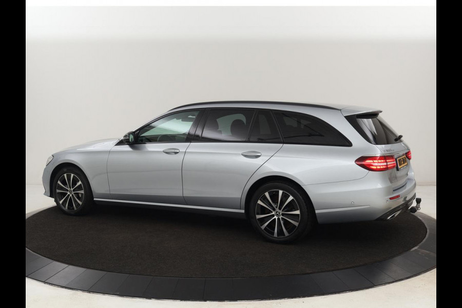 Mercedes-Benz E-Klasse 300de Avantgarde | Schuifdak | Stoelverwarming | Carplay | Sfeerverlichting | Trekhaak | 360 camera | Navigatie | Full LED Mercedes-Benz E-Klasse 300de Avantgarde | Schuifdak | Stoelverwarming | Carplay | Sfeerverlichting | Trekhaak | 360 camera | Navigatie | Full LED