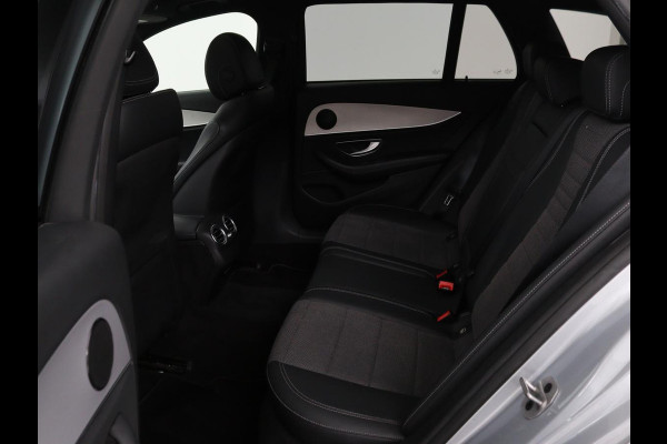 Mercedes-Benz E-Klasse 300de Avantgarde | Schuifdak | Stoelverwarming | Carplay | Sfeerverlichting | Trekhaak | 360 camera | Navigatie | Full LED Mercedes-Benz E-Klasse 300de Avantgarde | Schuifdak | Stoelverwarming | Carplay | Sfeerverlichting | Trekhaak | 360 camera | Navigatie | Full LED