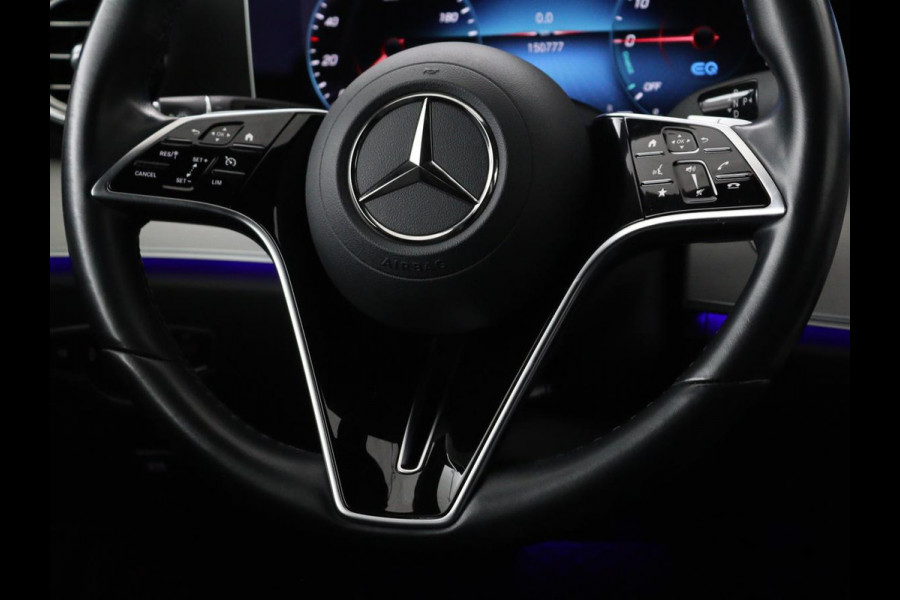 Mercedes-Benz E-Klasse 300de Avantgarde | Schuifdak | Stoelverwarming | Carplay | Sfeerverlichting | Trekhaak | 360 camera | Navigatie | Full LED Mercedes-Benz E-Klasse 300de Avantgarde | Schuifdak | Stoelverwarming | Carplay | Sfeerverlichting | Trekhaak | 360 camera | Navigatie | Full LED