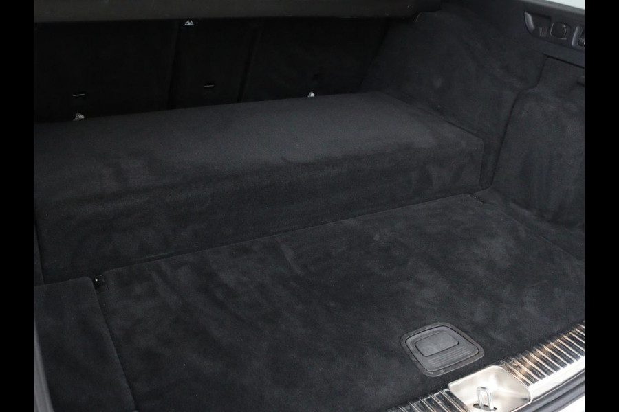 Mercedes-Benz E-Klasse 300de Avantgarde | Schuifdak | Stoelverwarming | Carplay | Sfeerverlichting | Trekhaak | 360 camera | Navigatie | Full LED Mercedes-Benz E-Klasse 300de Avantgarde | Schuifdak | Stoelverwarming | Carplay | Sfeerverlichting | Trekhaak | 360 camera | Navigatie | Full LED