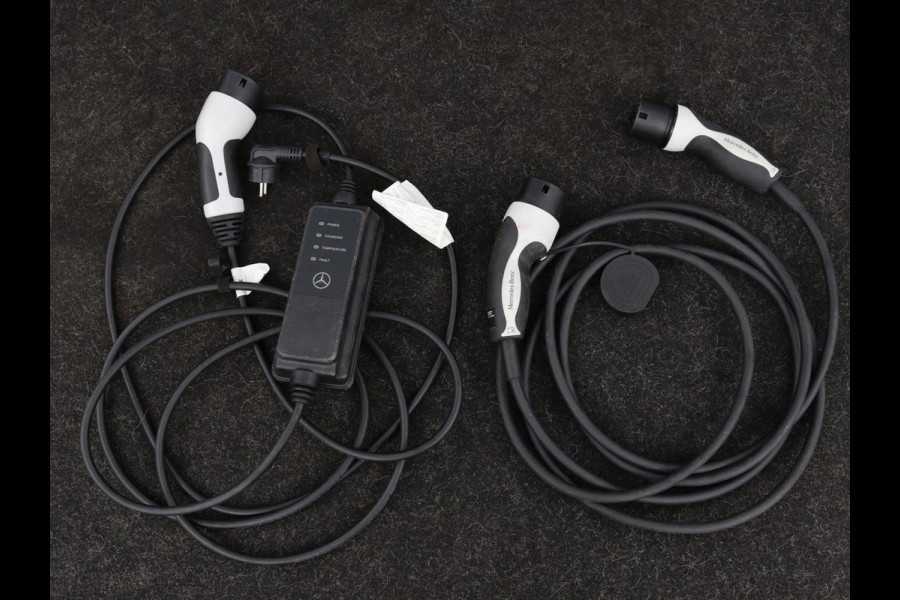 Mercedes-Benz E-Klasse 300de Avantgarde | Schuifdak | Stoelverwarming | Carplay | Sfeerverlichting | Trekhaak | 360 camera | Navigatie | Full LED Mercedes-Benz E-Klasse 300de Avantgarde | Schuifdak | Stoelverwarming | Carplay | Sfeerverlichting | Trekhaak | 360 camera | Navigatie | Full LED