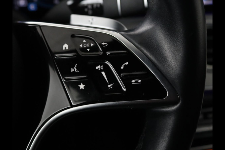 Mercedes-Benz E-Klasse 300de Avantgarde | Schuifdak | Stoelverwarming | Carplay | Sfeerverlichting | Trekhaak | 360 camera | Navigatie | Full LED Mercedes-Benz E-Klasse 300de Avantgarde | Schuifdak | Stoelverwarming | Carplay | Sfeerverlichting | Trekhaak | 360 camera | Navigatie | Full LED