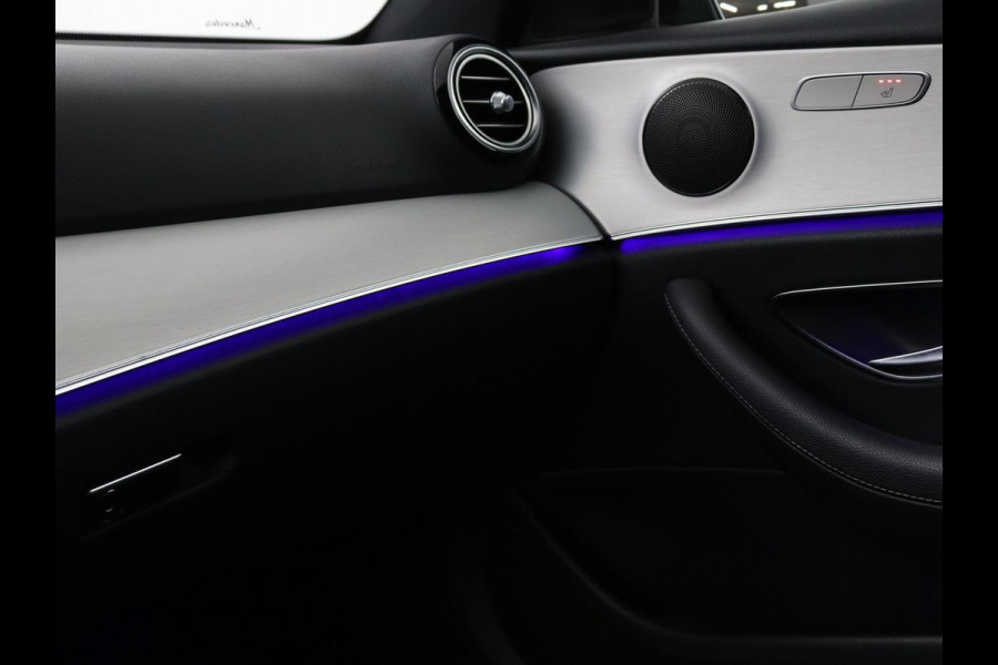 Mercedes-Benz E-Klasse 300de Avantgarde | Schuifdak | Stoelverwarming | Carplay | Sfeerverlichting | Trekhaak | 360 camera | Navigatie | Full LED Mercedes-Benz E-Klasse 300de Avantgarde | Schuifdak | Stoelverwarming | Carplay | Sfeerverlichting | Trekhaak | 360 camera | Navigatie | Full LED