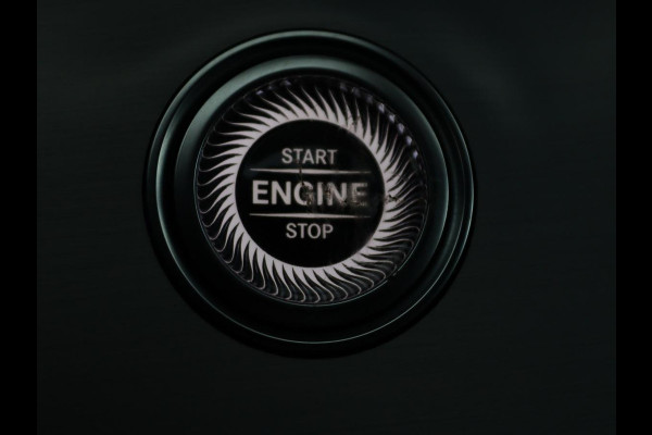 Mercedes-Benz E-Klasse 300de Avantgarde | Schuifdak | Stoelverwarming | Carplay | Sfeerverlichting | Trekhaak | 360 camera | Navigatie | Full LED Mercedes-Benz E-Klasse 300de Avantgarde | Schuifdak | Stoelverwarming | Carplay | Sfeerverlichting | Trekhaak | 360 camera | Navigatie | Full LED