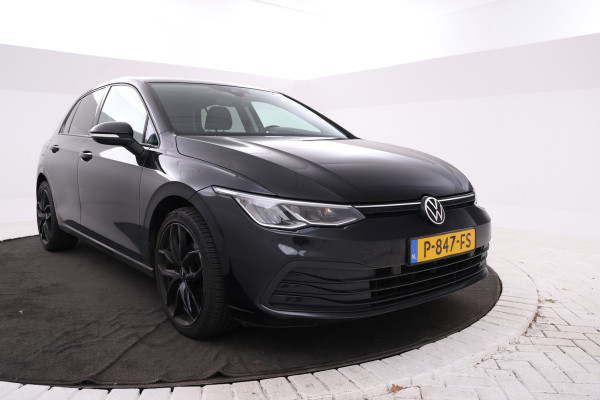 Volkswagen Golf 1.0 TSI Life 5  Deurs hatchback, Stoelverw. Apple carplay