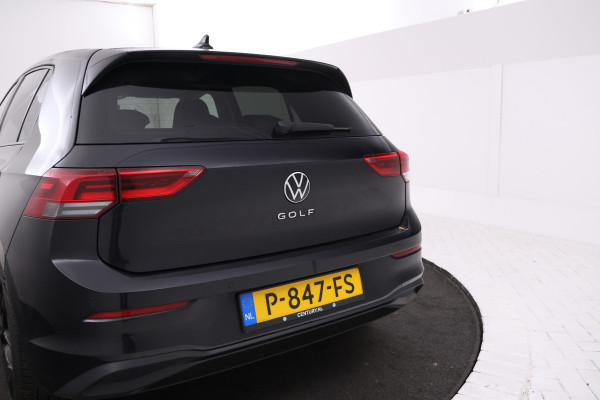 Volkswagen Golf 1.0 TSI Life 5  Deurs hatchback, Stoelverw. Apple carplay