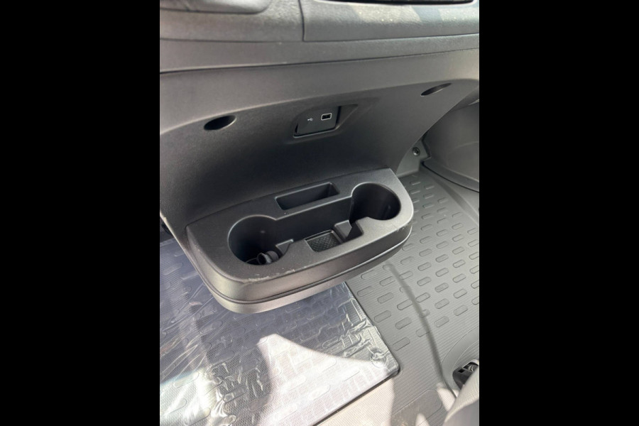 Fiat Ducato 35 L3H2 180 PK (BPM VRIJ) AIRCO CRUISE CONTROL CAMERA ACHTER GROOT NAVIGATIE SCHERM 270 GRADEN ACHTERDEUREN Fiat Ducato 35 L3H2 180 PK (BPM VRIJ) AIRCO CRUISE CONTROL CAMERA ACHTER GROOT NAVIGATIE SCHERM 270 GRADEN ACHTERDEUREN