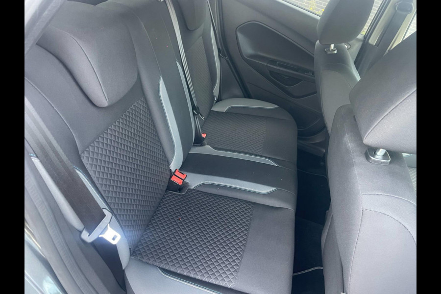Ford Fiesta 1.0 EcoBoost Titanium / CarPlay