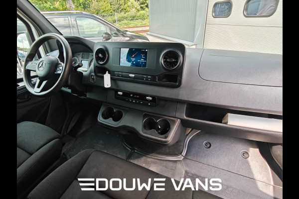 Mercedes-Benz Sprinter 316 Automaat Open Laadbak DC MBUX 7 Persoons Airco Trekhaak Mercedes-Benz Sprinter 316 Automaat Open Laadbak DC MBUX 7 Persoons Airco Trekhaak