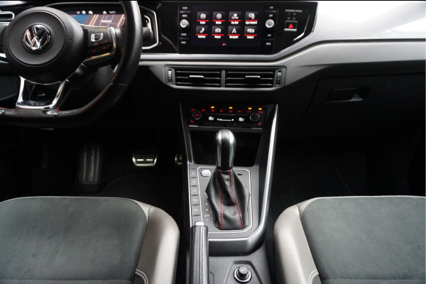 Volkswagen Polo 2.0 TSI GTI | PANO | Adaptive + Lane | Beats | Leer | Apple | 18inch | Keyless | VW Dealer onderhouden