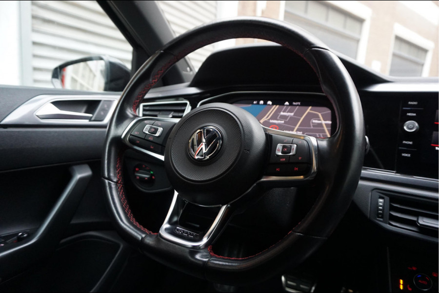 Volkswagen Polo 2.0 TSI GTI | PANO | Adaptive + Lane | Beats | Leer | Apple | 18inch | Keyless | VW Dealer onderhouden