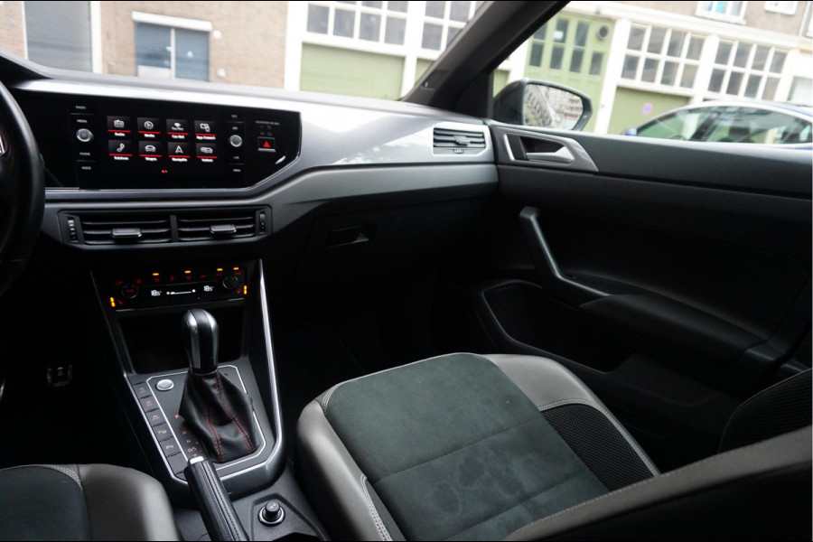 Volkswagen Polo 2.0 TSI GTI | PANO | Adaptive + Lane | Beats | Leer | Apple | 18inch | Keyless | VW Dealer onderhouden