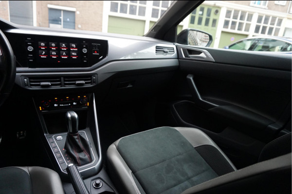 Volkswagen Polo 2.0 TSI GTI | PANO | Adaptive + Lane | Beats | Leer | Apple | 18inch | Keyless | VW Dealer onderhouden