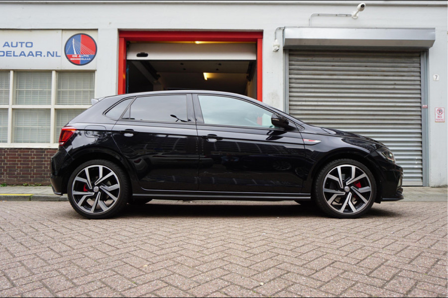 Volkswagen Polo 2.0 TSI GTI | PANO | Adaptive + Lane | Beats | Leer | Apple | 18inch | Keyless | VW Dealer onderhouden