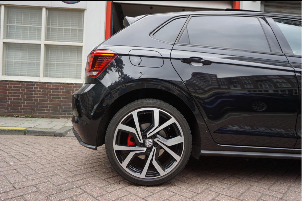 Volkswagen Polo 2.0 TSI GTI | PANO | Adaptive + Lane | Beats | Leer | Apple | 18inch | Keyless | VW Dealer onderhouden