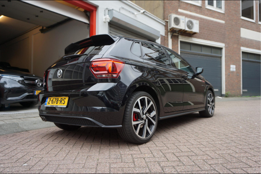 Volkswagen Polo 2.0 TSI GTI | PANO | Adaptive + Lane | Beats | Leer | Apple | 18inch | Keyless | VW Dealer onderhouden