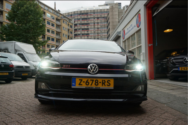 Volkswagen Polo 2.0 TSI GTI | PANO | Adaptive + Lane | Beats | Leer | Apple | 18inch | Keyless | VW Dealer onderhouden