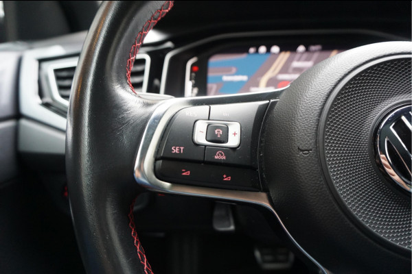 Volkswagen Polo 2.0 TSI GTI | PANO | Adaptive + Lane | Beats | Leer | Apple | 18inch | Keyless | VW Dealer onderhouden
