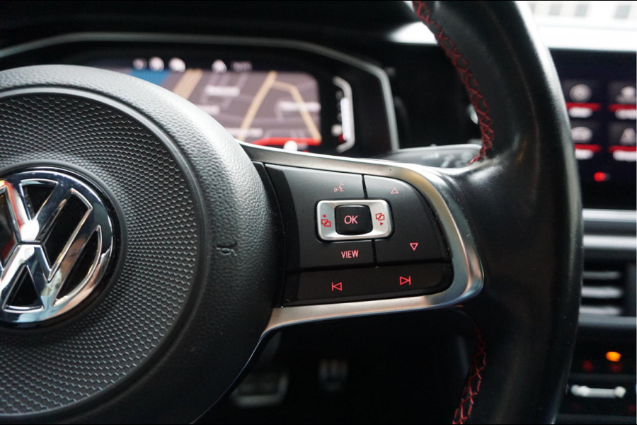 Volkswagen Polo 2.0 TSI GTI | PANO | Adaptive + Lane | Beats | Leer | Apple | 18inch | Keyless | VW Dealer onderhouden