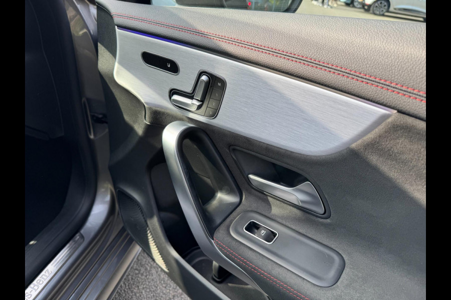 Mercedes-Benz CLA-Klasse 250 Pano 360 camera Sfeerverlichting Memory