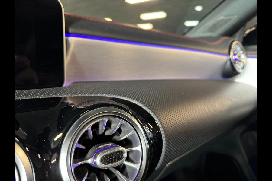 Mercedes-Benz CLA-Klasse 250 Pano 360 camera Sfeerverlichting Memory