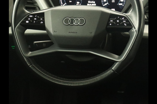Audi Q4 Sportback e-tron 35 Edition 55 kWh | Camera | Carplay | DAB | Full LED | Parkeerhulp | Climate control | Cruise control | 19'' lichtmetalen velgen