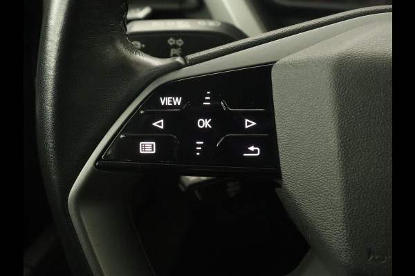 Audi Q4 Sportback e-tron 35 Edition 55 kWh | Camera | Carplay | DAB | Full LED | Parkeerhulp | Climate control | Cruise control | 19'' lichtmetalen velgen