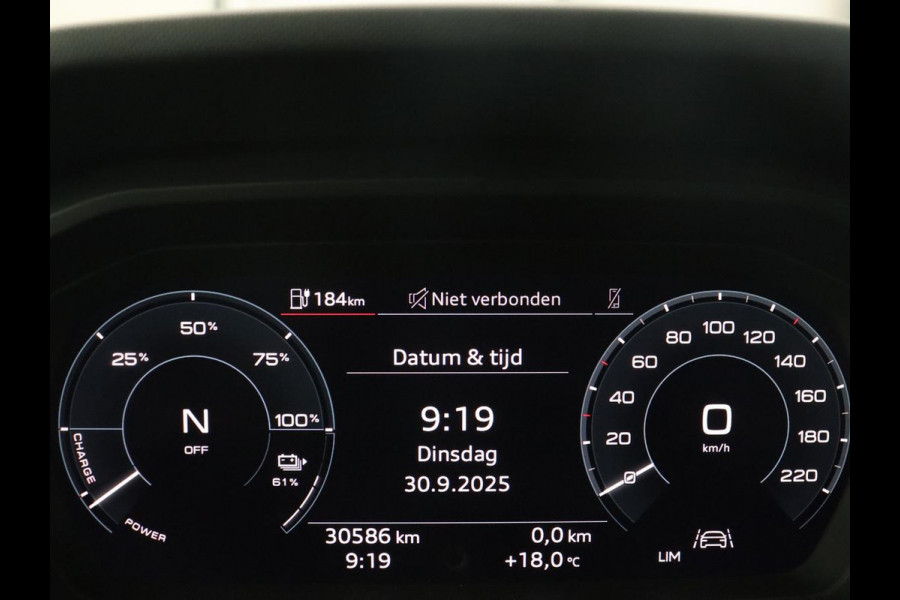 Audi Q4 Sportback e-tron 35 Edition 55 kWh | Camera | Carplay | DAB | Full LED | Parkeerhulp | Climate control | Cruise control | 19'' lichtmetalen velgen