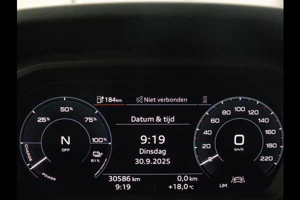 Audi Q4 Sportback e-tron 35 Edition 55 kWh | Camera | Carplay | DAB | Full LED | Parkeerhulp | Climate control | Cruise control | 19'' lichtmetalen velgen