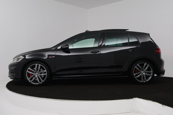 Volkswagen Golf 2.0 TSI GTI Performance (PANORAMADAK, CRUISE ADAPTIEF, STOELVERWARMING, DIGITALE COCKPIT, AUTOMAAT, SENSOREN)