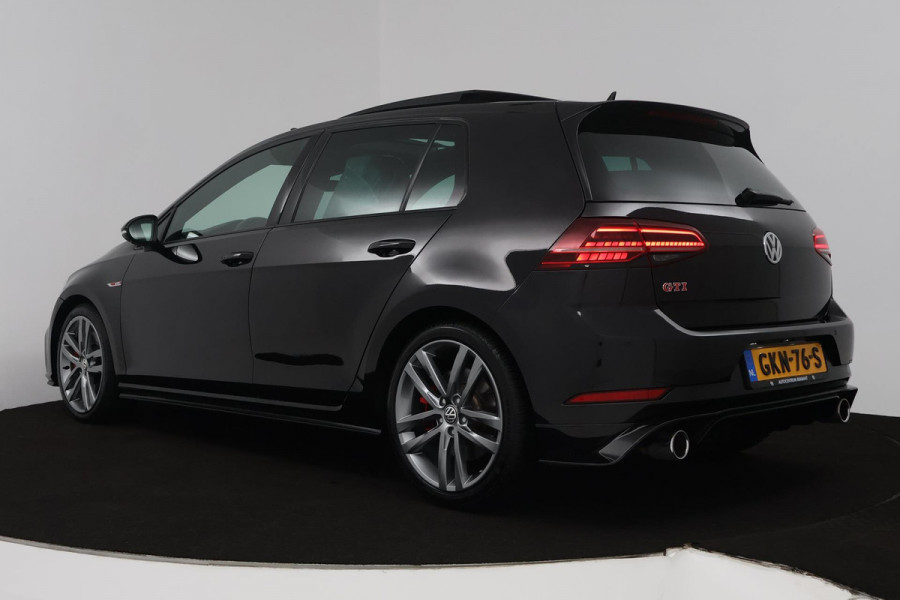 Volkswagen Golf 2.0 TSI GTI Performance (PANORAMADAK, CRUISE ADAPTIEF, STOELVERWARMING, DIGITALE COCKPIT, AUTOMAAT, SENSOREN)