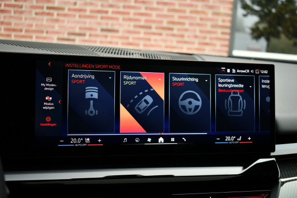 BMW 5 Serie Touring 520i M-Sport Pano Trekh ACC 360 H/K HUD 21inch Stoelventilatie