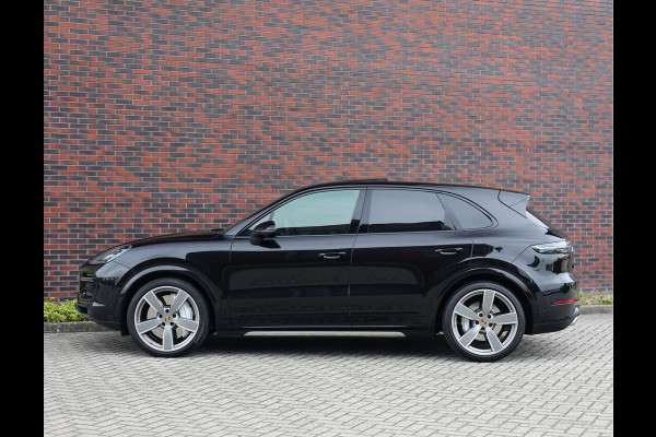 Porsche Cayenne 4.0 Turbo | 1e Eig. - Pano - Nightvision - BOSE